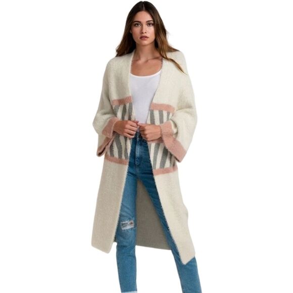 Do Everything in Love Nwot long fuzzy open front cardigan one size Osfm - Picture 1 of 8
